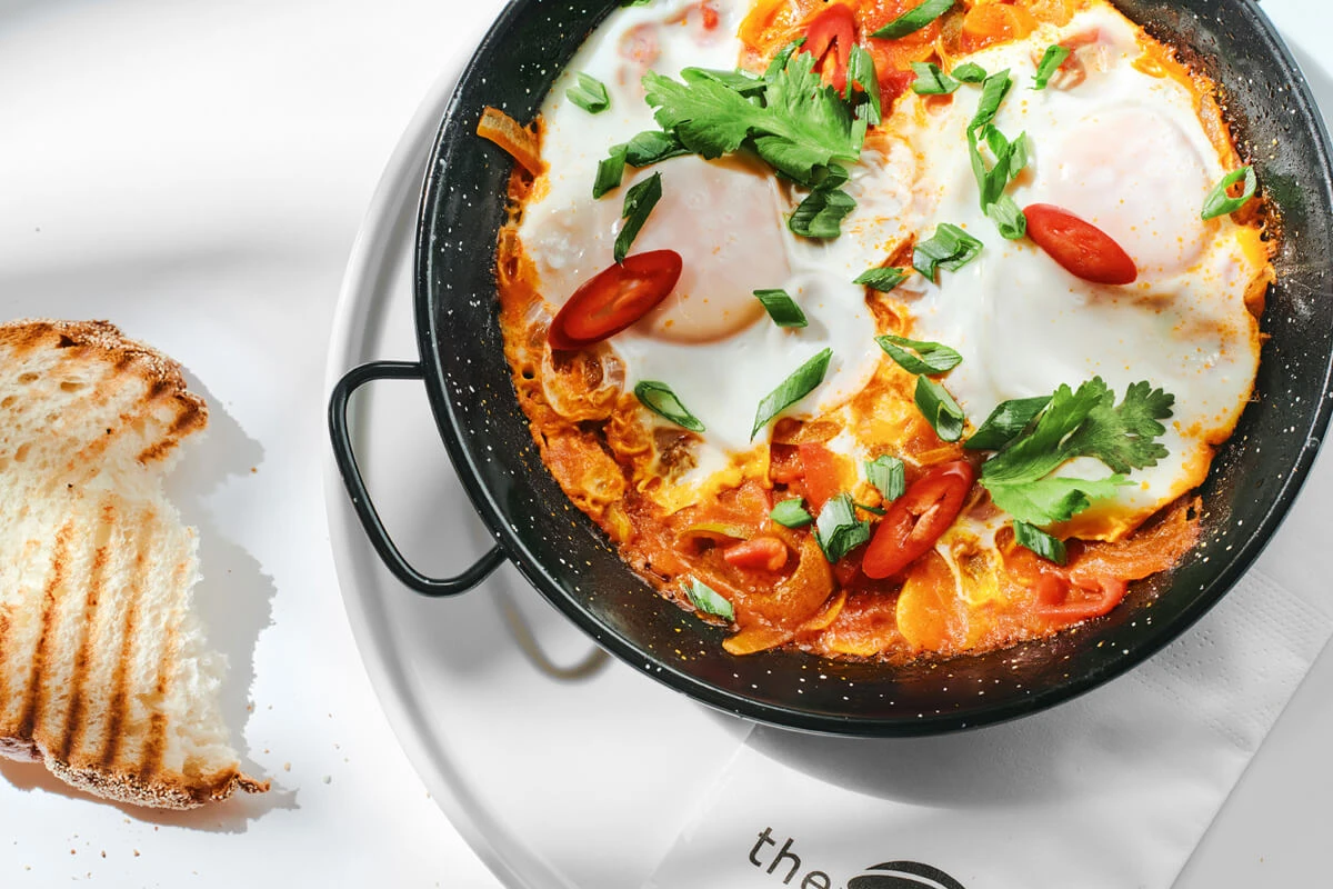 أين تجد أفضل فطور في براغ بعد ليلة طويلة؟